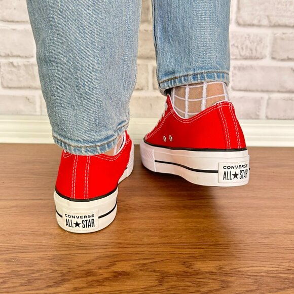 ⭐Converse Chuck Taylor All Star Lift Low Platform 8.5 Women's Shoes Red A14905C - Picture 5 of 13